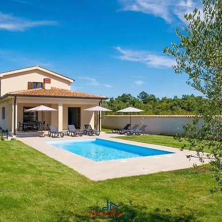 Hotel Luca Comfortable Porec